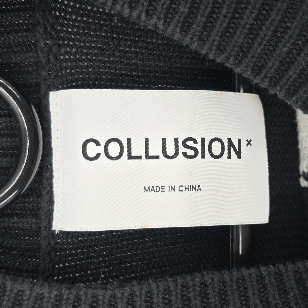 Collusion Back And White Knitted Sweater With Manga Grpahic - Picture 4 of 7